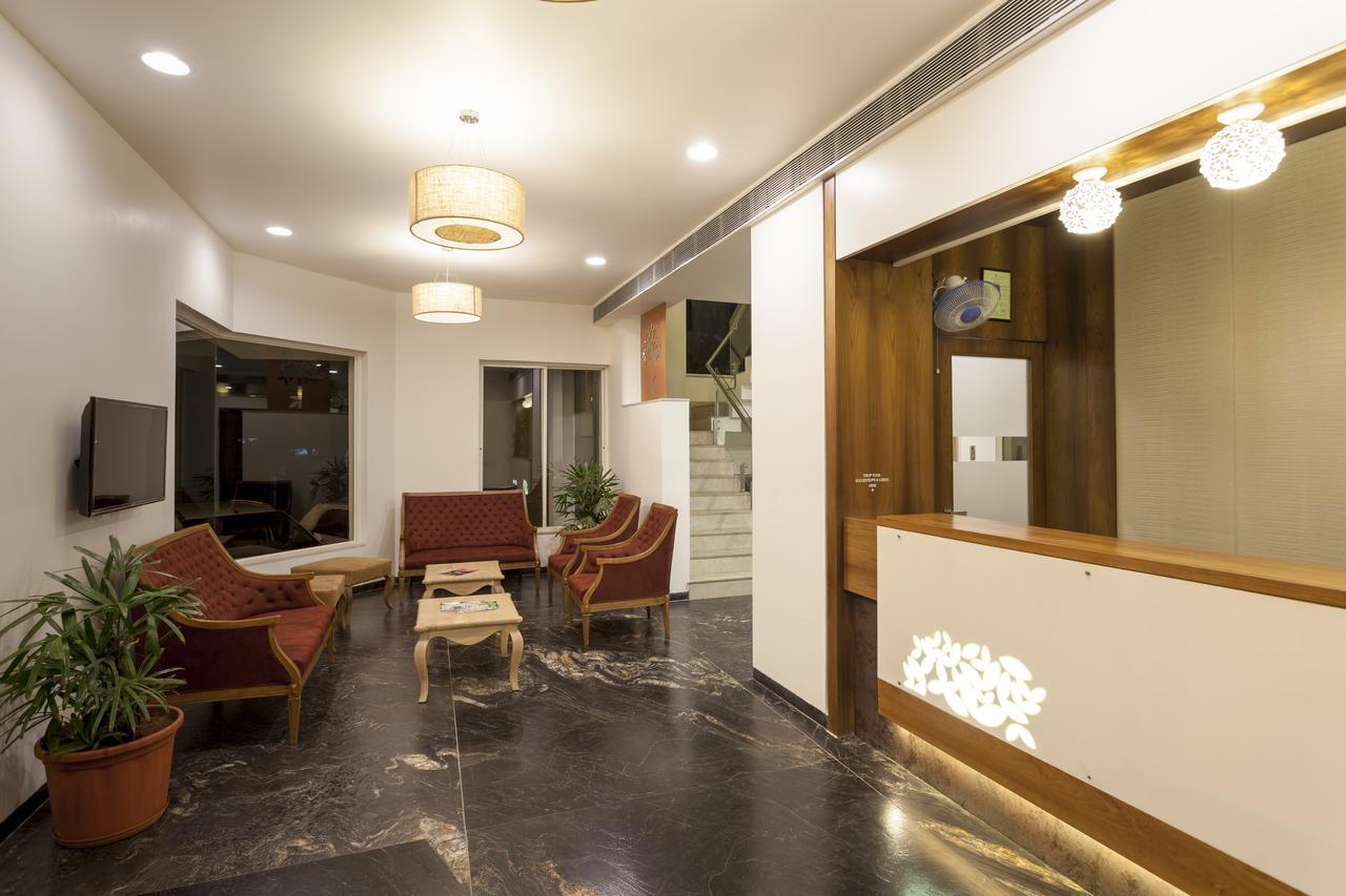 Hotel K Tree - A Boutique Hotel Kolhapur Buitenkant foto