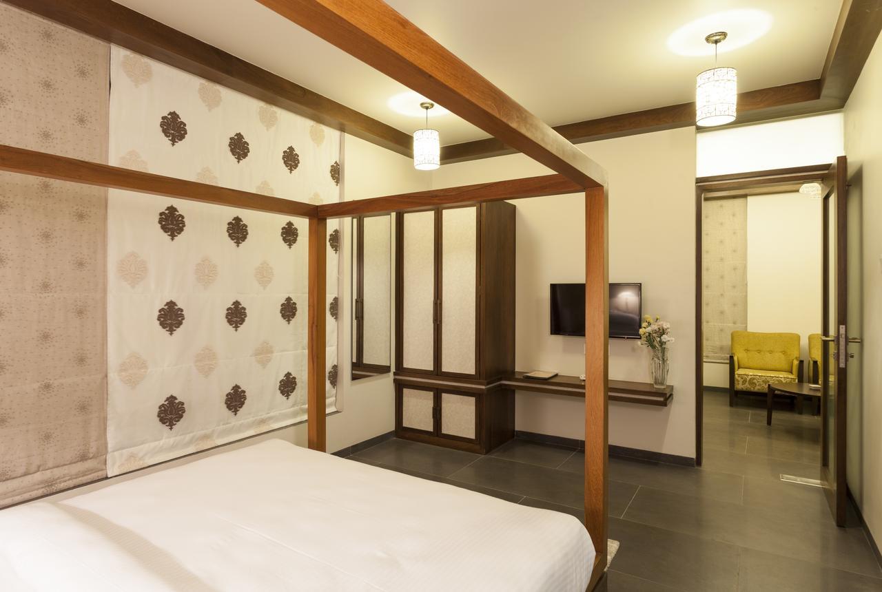 Hotel K Tree - A Boutique Hotel Kolhapur Buitenkant foto