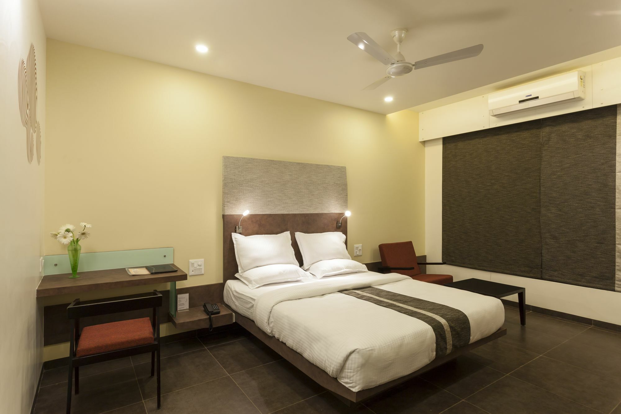 Hotel K Tree - A Boutique Hotel Kolhapur Buitenkant foto